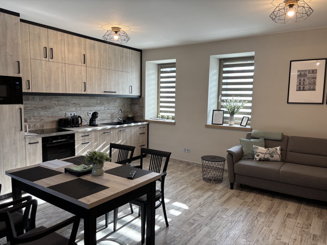 VÖLGYHÍD APARTMAN KONYHA 